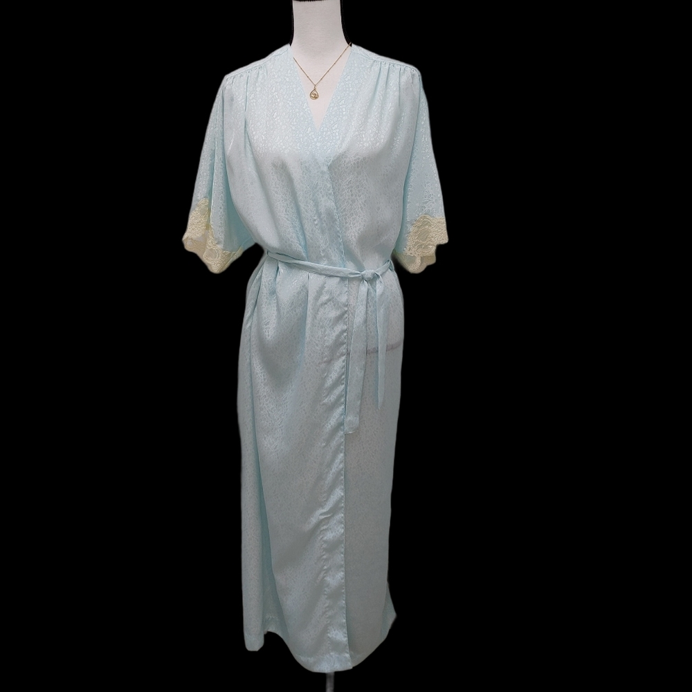 Nordstrom Long Lace Flowy Robe Size S